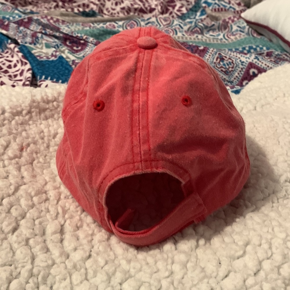 Plain Red Women’s Hat - Picture 4 of 4